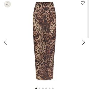 SKIMS new with tags DG collab